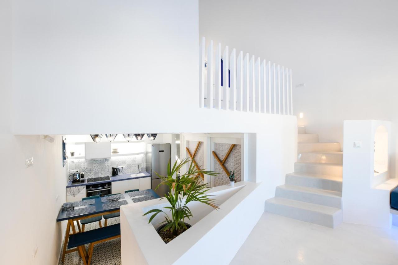 Blue White Residence Monolithos  Exterior photo